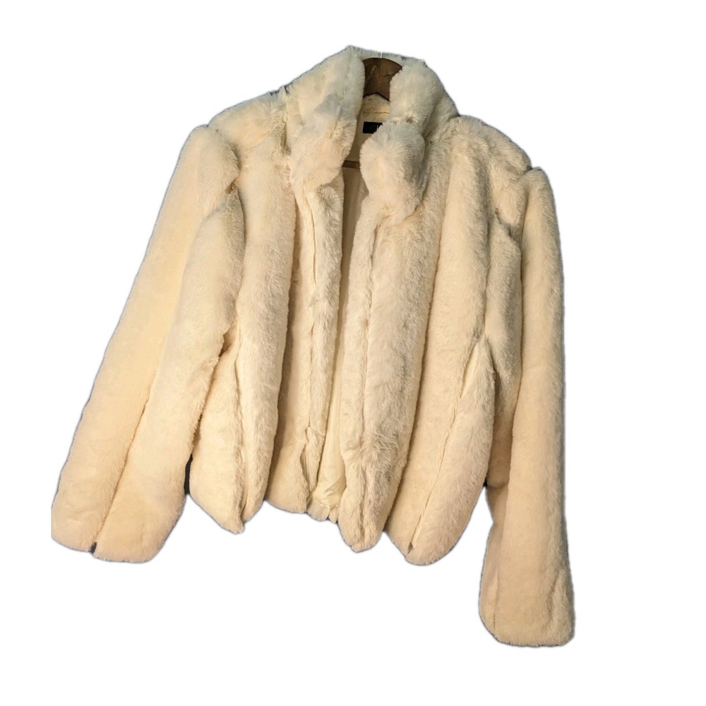 Lulu Faux Channeled Fur Cropped Jacket Coat Cream Sz L New w Tags.‎ Mob Wife Lux